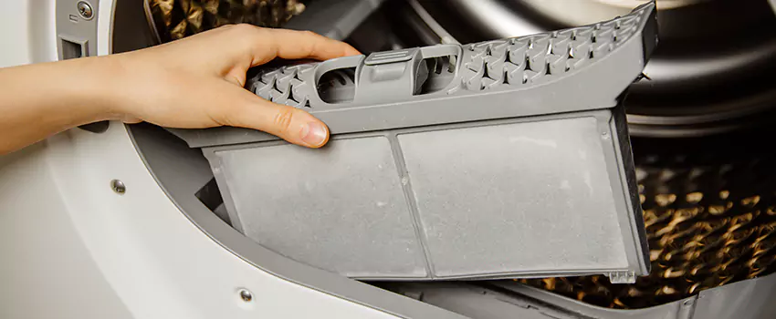 Signs Of A Clogged Dryer Lint Trap in Westmont, California